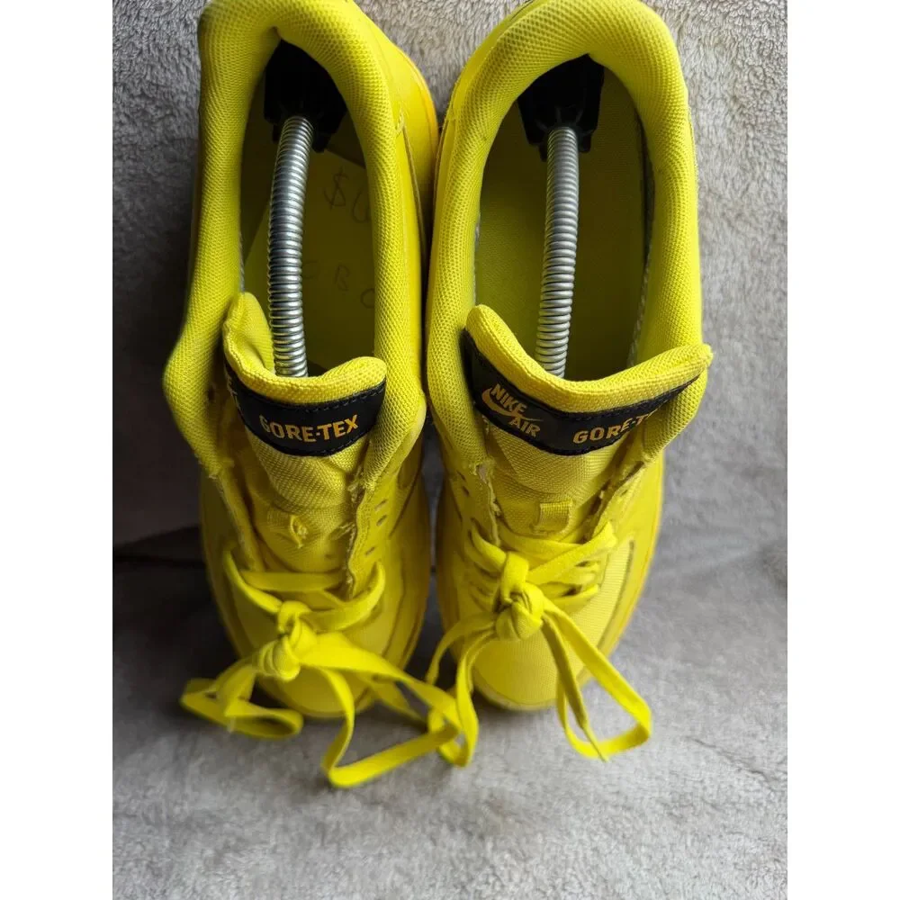 Nike up sale